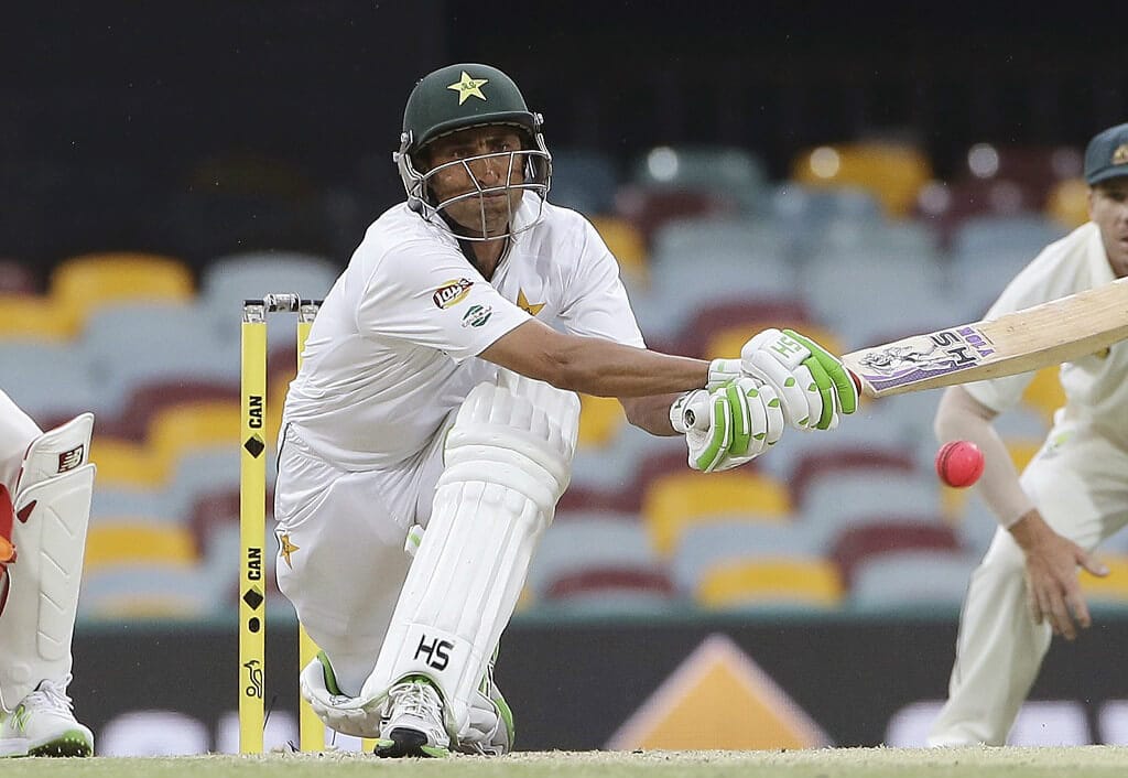 Cricket betting fans are counting on Younis Khan to continue his milestones with Pakistan