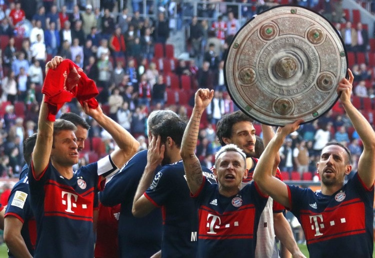 Người hâm mộ cá cược bóng đá vui mừng khi Bayern áp đảo Augsburg và giúp họ nâng cao một danh hiệu Bundesliga nữa