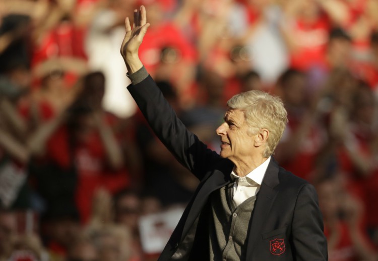 HLV Arsenal Arsene Wenger nói lời tạm biệt với cá cược Ngoại hạng Anh