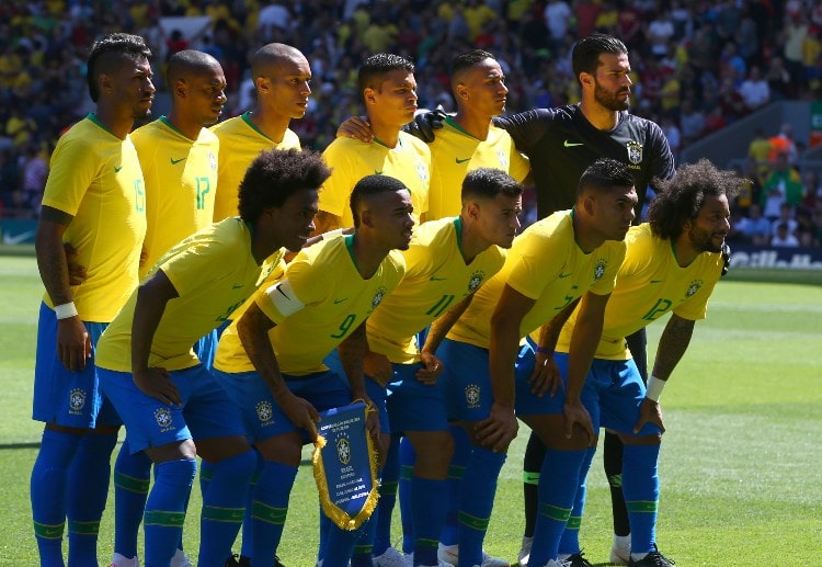 Tỷ lệ cược bóng đá: Cánh phải vẫn là hướng tấn công chính của Brazil trong hiệp hai