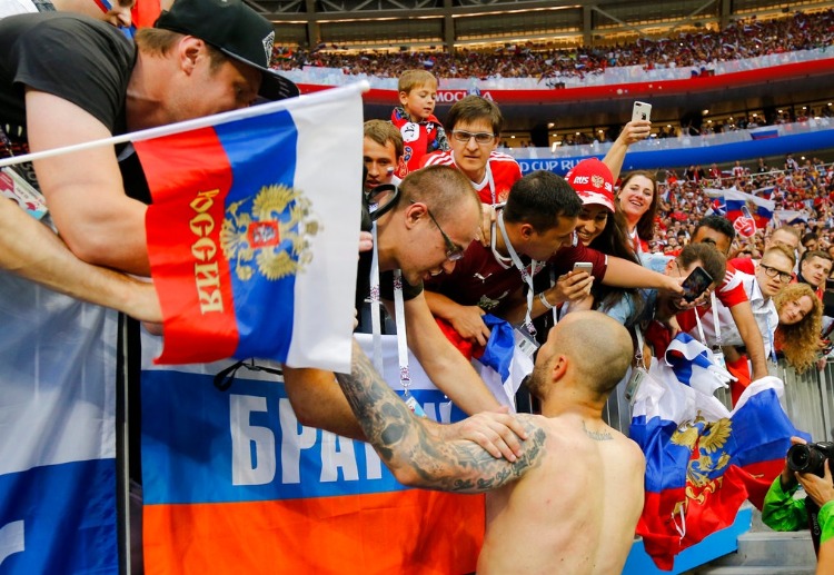 Russia 2018: Fans went wild as Russia won vs Spain
