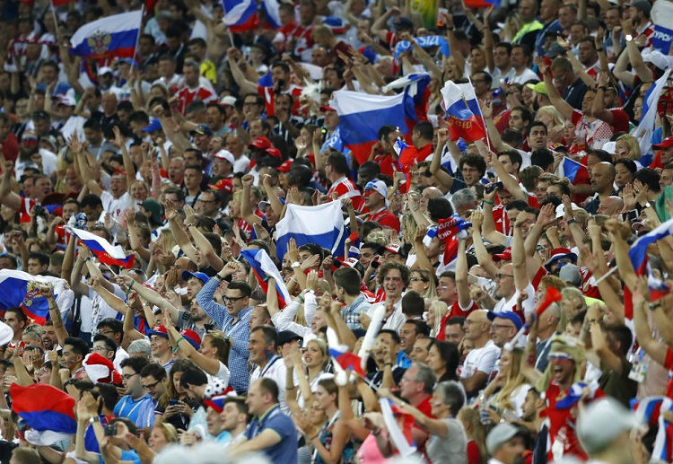 The noise whenever Russia score in FIFA 2018 is absolutely insane!