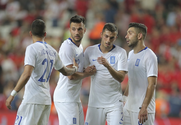 International Friendly: Hy Lạp bắt đầu có những cuộc tấn công mạnh mẽ hòng tìm kiếm một bàn thắng rút ngắn tỉ số