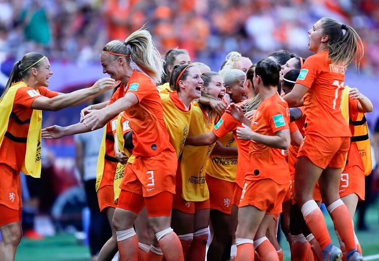 World Cup Nữ 2019: Thụy Điển và Hà Lan xuất sắc vào bán kết