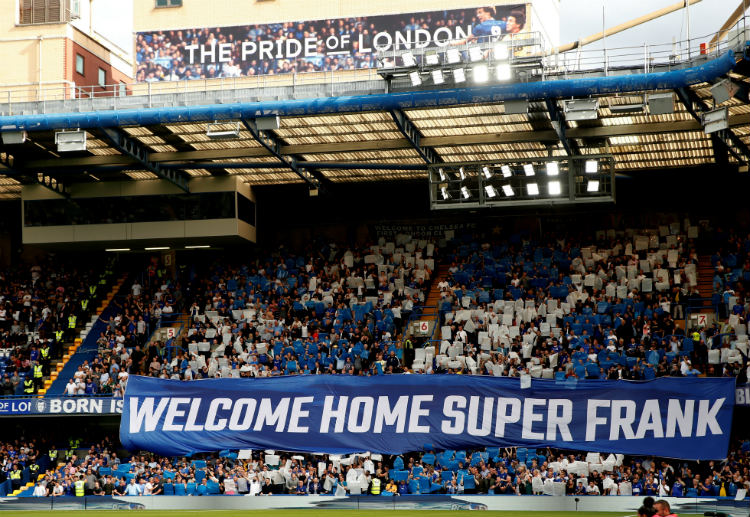 Chelsea fans welcomes Frank Lampard in his first Premier League home game as the club's manager