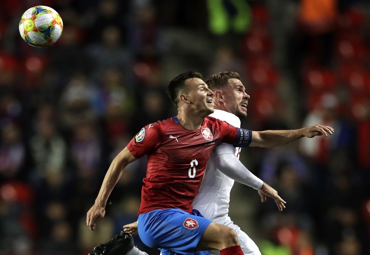 Euro2020 Qualifying: những phút đầu hiệp 2, Séc tiếp tục là đội chơi chủ động hơn