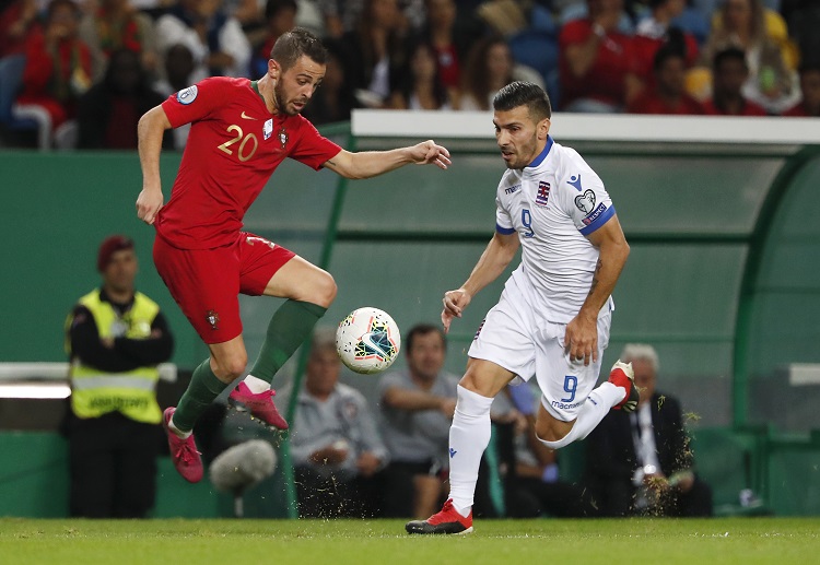 Euro2020 Qualifying: Với 2 bàn thắng đã có, các cầu thủ Bồ Đào Nha chơi bóng đầy tự tin