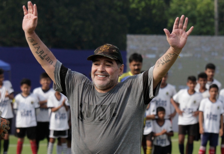Bóng đá: Diego Maradona đã dẫn dắt Argentina thắng từ trận đấu này qua trận đấu khác