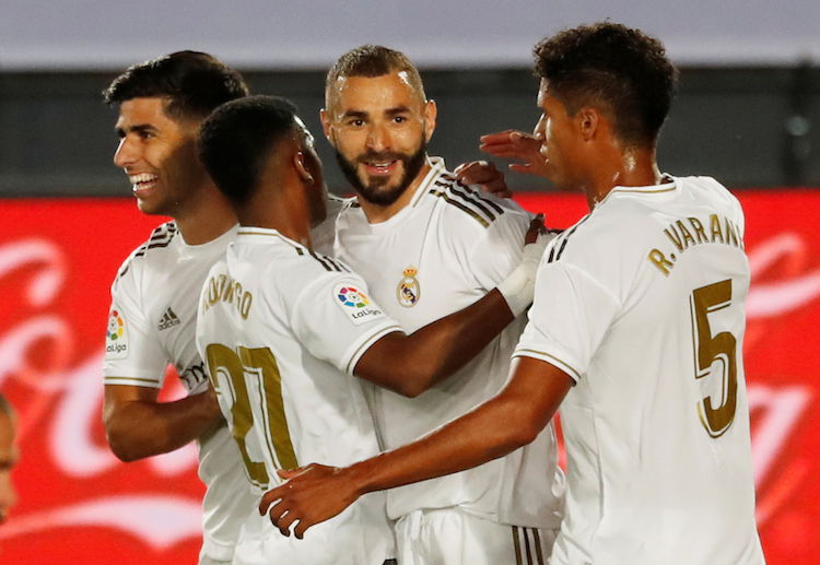 Real Madrid claimed top of the La Liga table as they defeat Alaves by 2-0