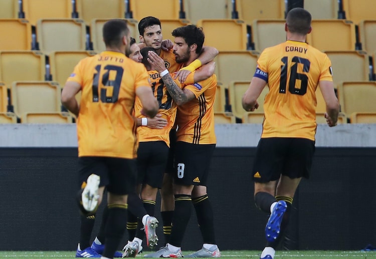 Thanks to a Raul Jimenez penalty, the Wolves take a win against Olympiacos in the Europa League