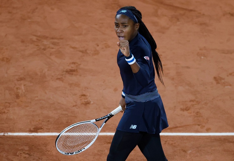 Coco Gauff celebrates after beating Johanna Konta in the French Open