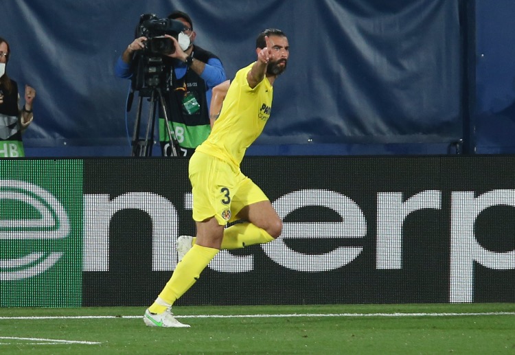 Raul Albiol's goals helped Villarreal to claim a narrow advantage in their Europa League semi-final against Arsenal