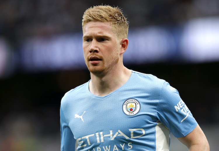 Kevin de Bruyne aims to lead Man City to their first Premier League win this season when they face Norwich at home