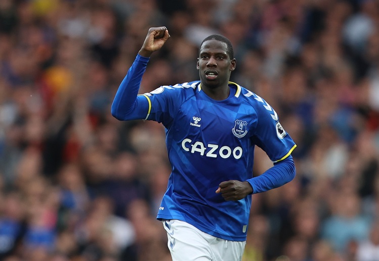 Abdoulaye Doucoure aims to score and lead Everton in their upcoming Premier League match against Man United