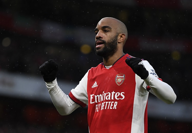 Alexandre Lacazette siap bermain di Piala EFL.