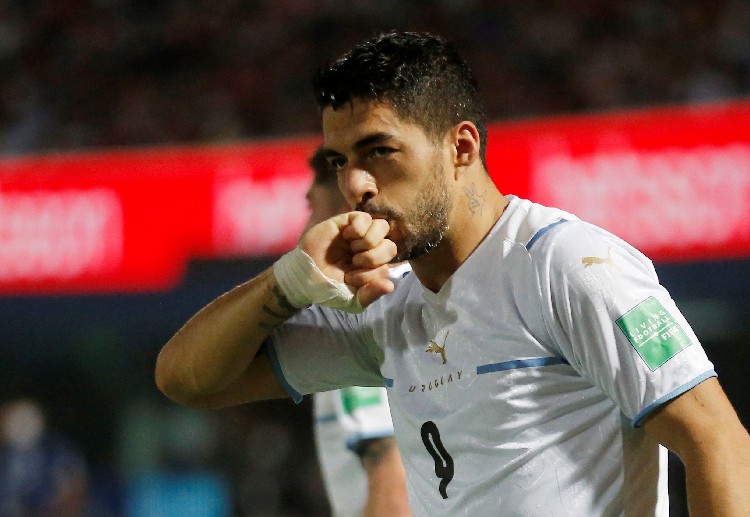 Luis Suarez's superb strike boosts World Cup 2022 qualification hopes for Uruguay