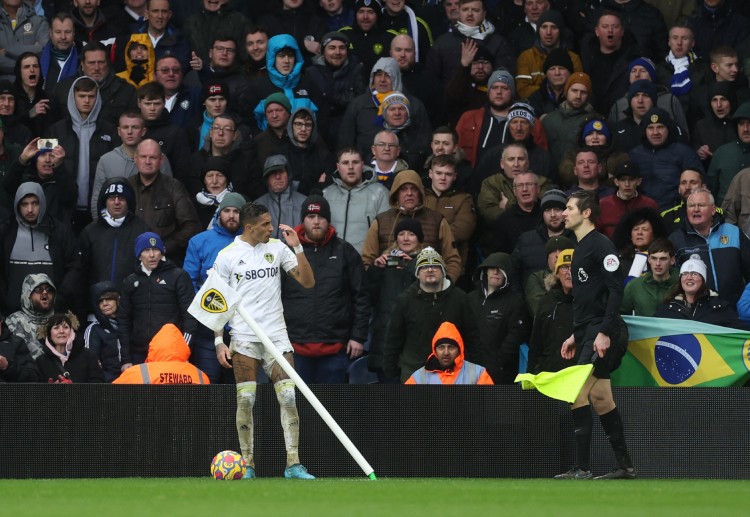 Premier League: Trong 5 trận liên tiếp gần đây, Leeds United đều để thủng lưới tối thiểu 3 bàn/ trận