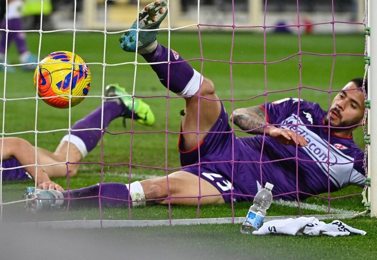Lorenzo Venuti's own goal has gifted Juventus the lead over Fiorentina in Coppa Italia semi-final first leg tie