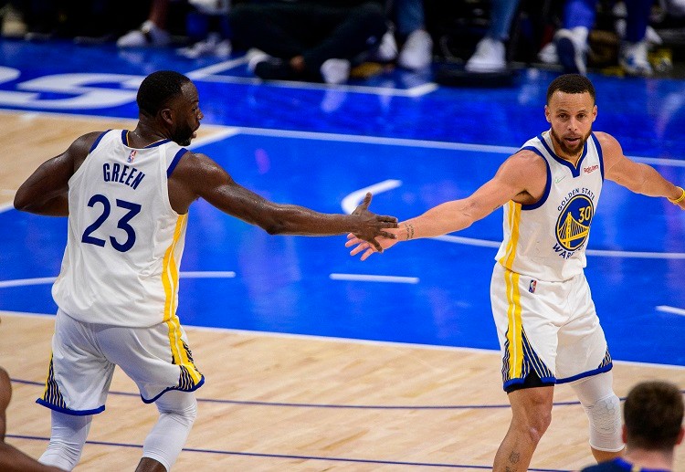 The Warriors and Mavericks take it to the NBA Playoffs Game 5 to sort things out to reach the finals