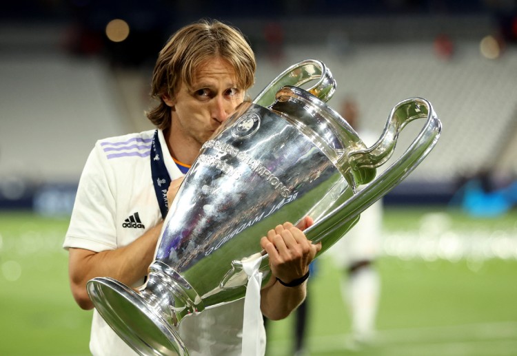La Liga: BLĐ Real quyết định giữ chân thay vì để Modric tự do ra đi trong Hè này