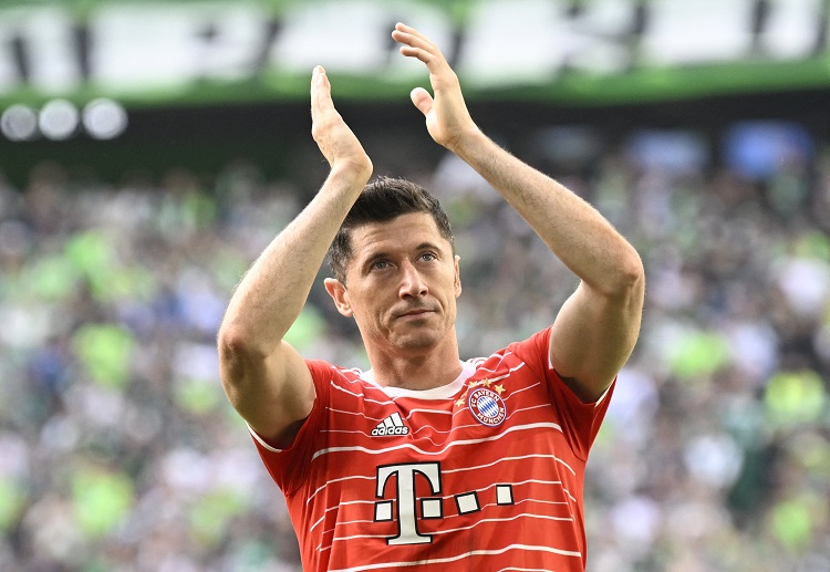 Robert Lewandowski gặt hái rất nhiều Bundesliga trong màu áo Bayern.