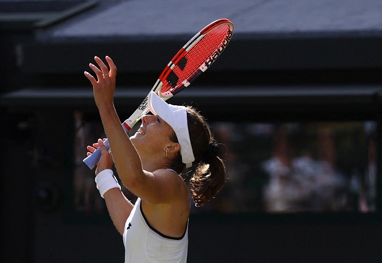 Alize Cornet celebrates after ending Iga Swiatek’s winning streak in Wimbledon