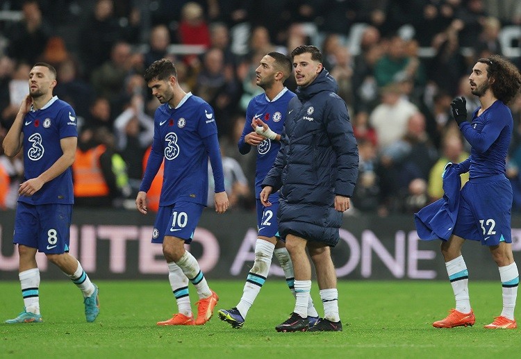 Premier League: Chelsea mất điểm trước cả những đối thủ dưới cơ như Leeds, Southampton, Brighton, Brentford.