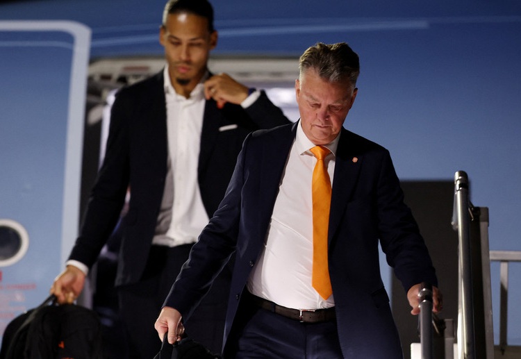 루이스 판 할 감독은 다가오는 월드컵 2022p서 네덜란드를 이끌 준비가 되어 있다.