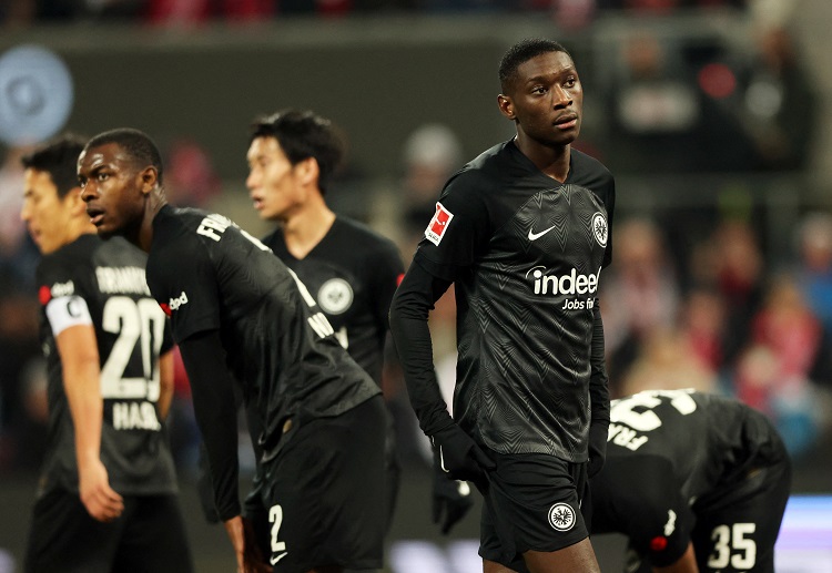 Eintracht Frankfurt will be looking to dethrone RB Leipzig in the 5th spot in the Bundesliga table