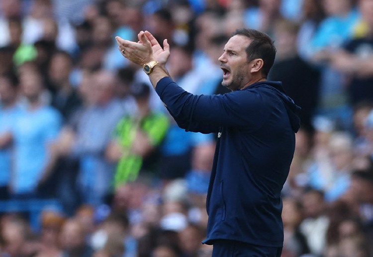 Can Frank Lampard help his club rebound from their recent loss when they face Manchester United in the Premier League?