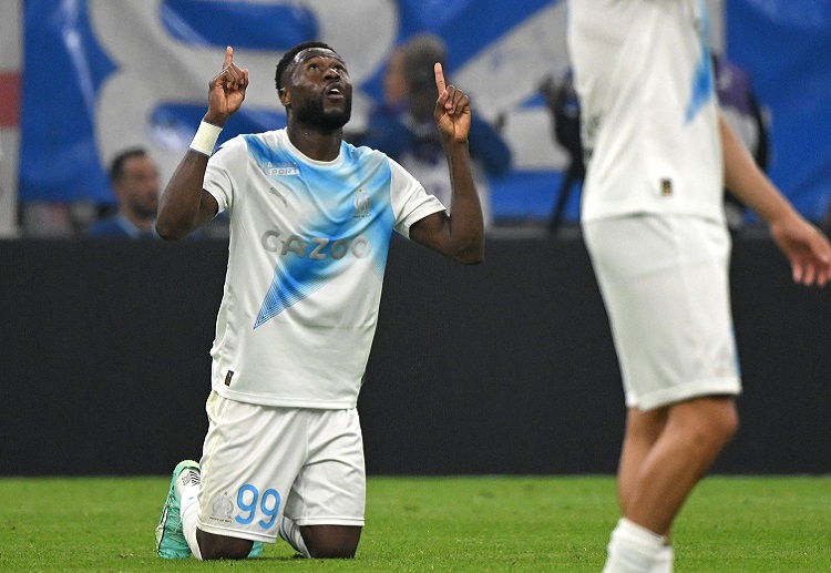Marseille's Chancel Mbemba made history as the first defender to receive Ligue 1’s Marc-Vivien Foé prize