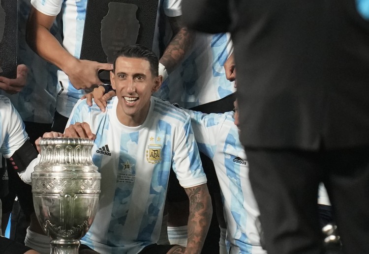 足球 阿根廷国家队的球员在行动