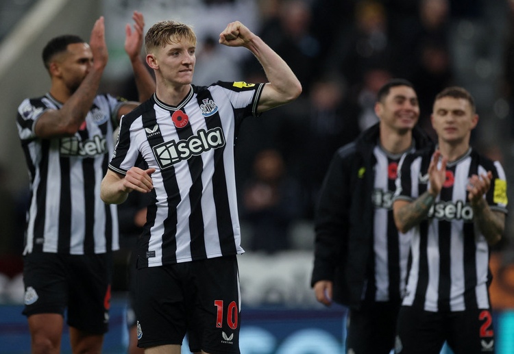 Premier League: Newcastle vươn lên thứ 6 trên BXH