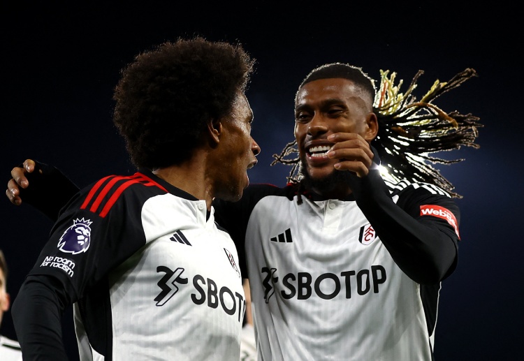 Fulham hiện đang xếp thứ 14 trên BXH Premier League