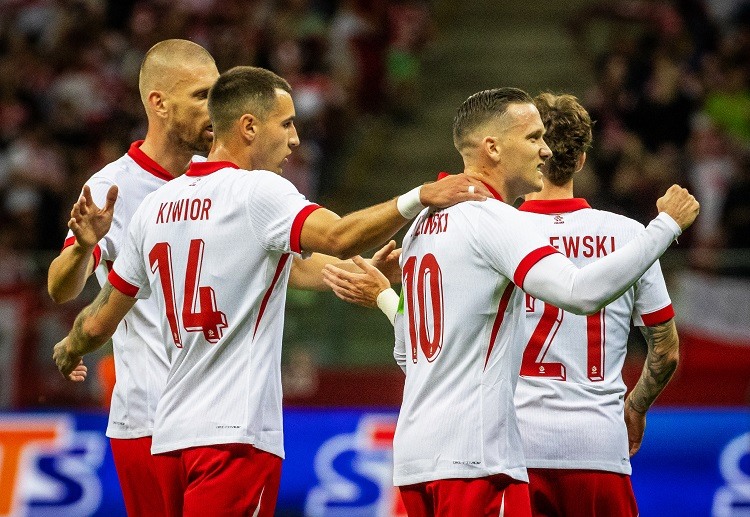 Giao hữu Quốc tế: Ba Lan có 3 bàn ở ngay từ hiệp 1