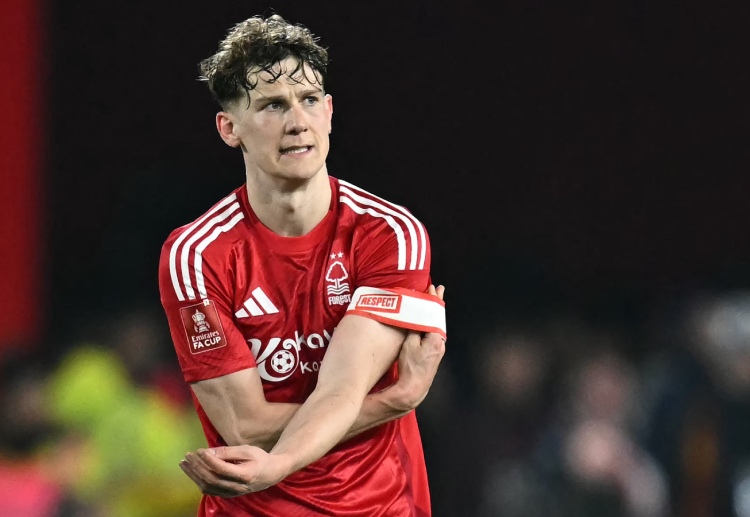 英足总杯  因黄牌停赛，瑞安·耶茨和尼科·威廉姆斯缺席，防线薄弱。