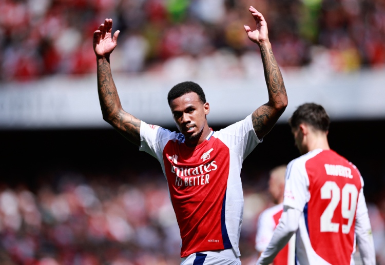 ၂၀၂၅-၂၀၂၆ ဘောလုံးရာသီ ပရီးမီးယားလိဂ် အဖွင့် ပွဲစဉ် အဖြစ်တော့ မန်ချက်စတာယူနိုက်တက်နဲ့ ကစားမှာ ဖြစ်ပြီး ပွဲကြပ်တွေ ဆက်တိုက် ရင်ဆိုင်ရမှာ ဖြစ်ပါတယ်။