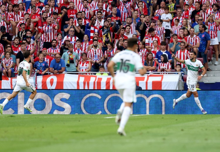 Elche thi đấu vòng 11 La Liga với cuộc chạm trán Barcelona