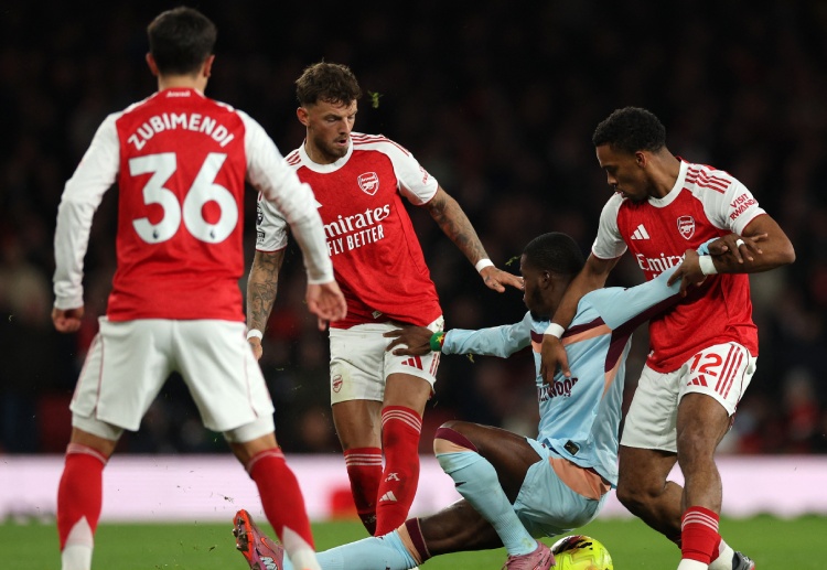 ရက်ရှ်ဖို့ဒ် ကတော့ ပရီးမီးယားလိဂ်ကို ပြန်လာဖို့ထက် လာလီဂါ ကလပ် မှာသာ ပျော်ရွှင်နေတယ်လို့ သိရပါတယ်။