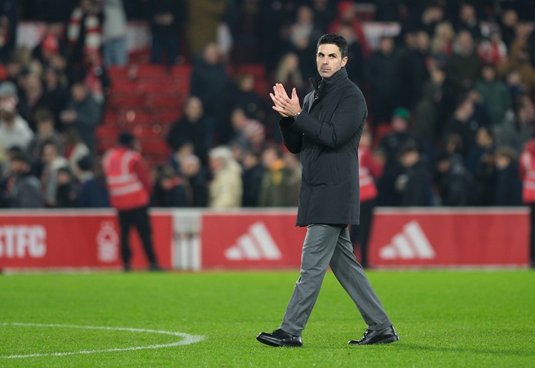 ဒါ့အပြင် အာဆင်နယ်က ချန်ပီယံလိဂ် ဖလားကို ရယူနိုင်ဖို့ မျှော်လင့်ချက် ကလည်း ၂၆ ရာခိုင်နှုန်း ရှိပြီး ပြိုင်ဘက် အသင်းတွေထဲမှာ အမြင့်ဆုံး ဖြစ်ပါတယ်။